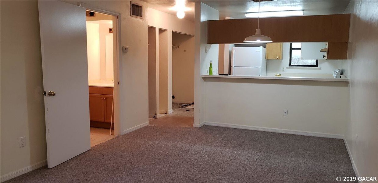 6907 SW 44 Ave, Gainesville, FL 32608 House for Rent in Gainesville