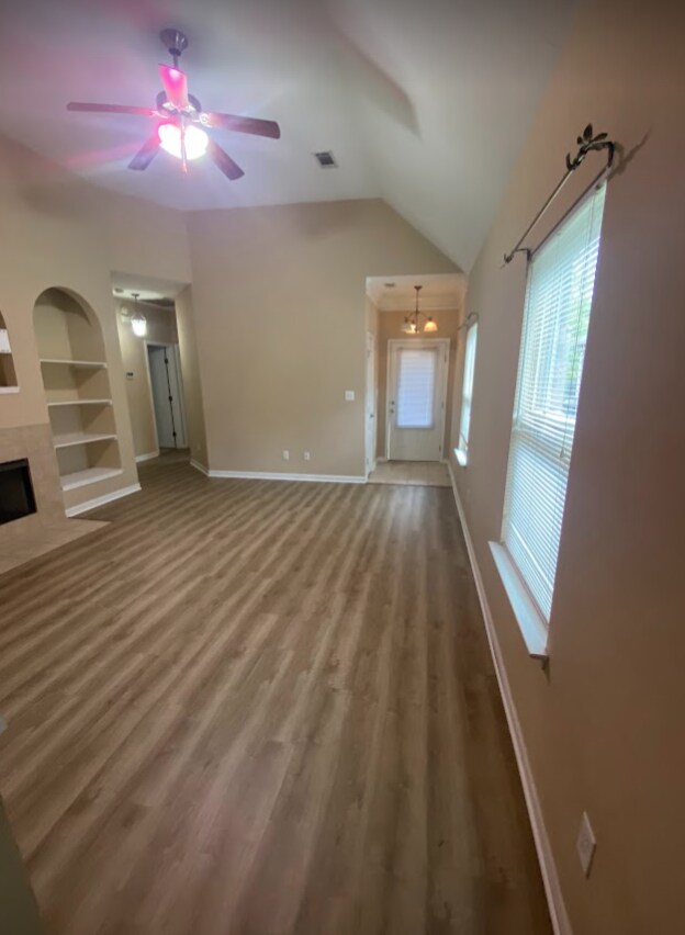Building Photo - 250 Oxmoor Pl