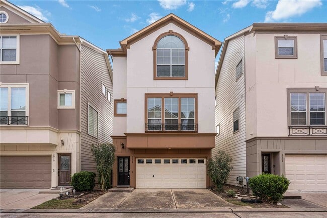 Foto del edificio - 3008 Clearview Cir