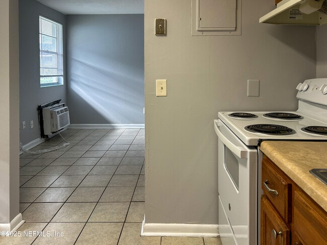 Foto del edificio - 1122 Woodruff Ave