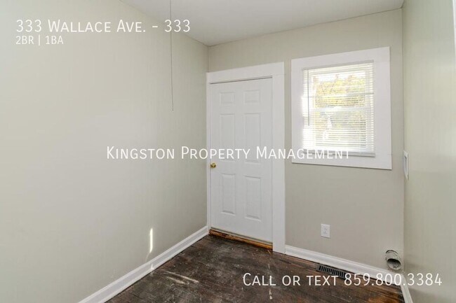 Foto del edificio - Spacious 2 Bedroom 1 Bathroom! 1/2 OFF SEC...
