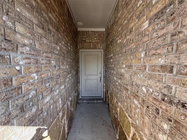 Building Photo - 612 Stampede Ln