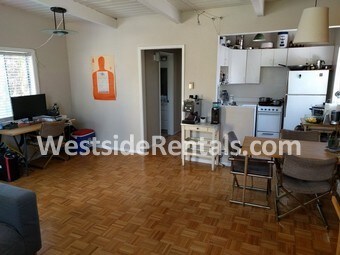 Primary Photo - 626 Pico Pl S