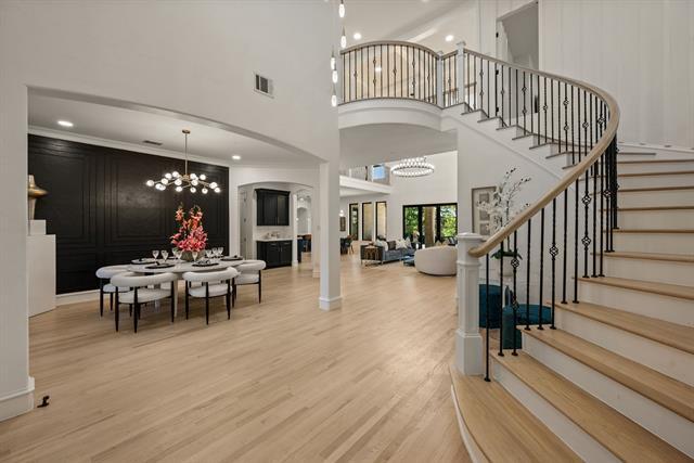 Foto del edificio - 320 W Highland St