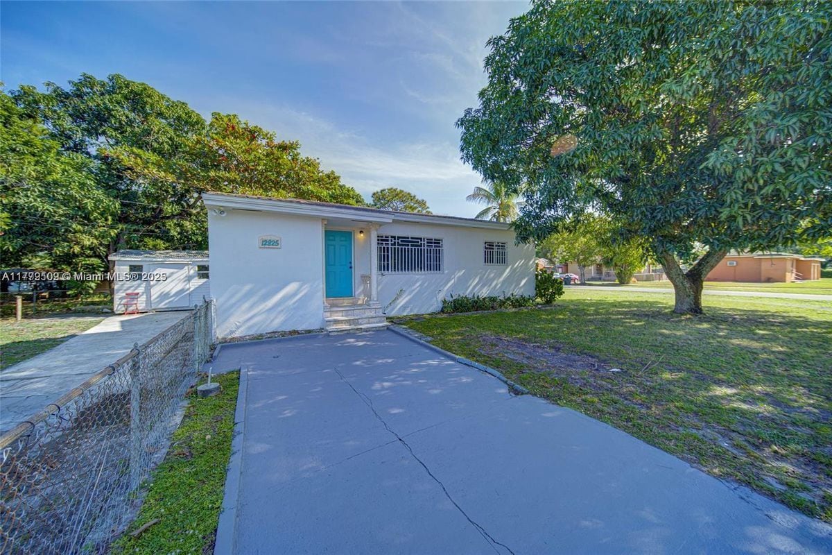 Primary Photo - 12825 NW 13th Ave