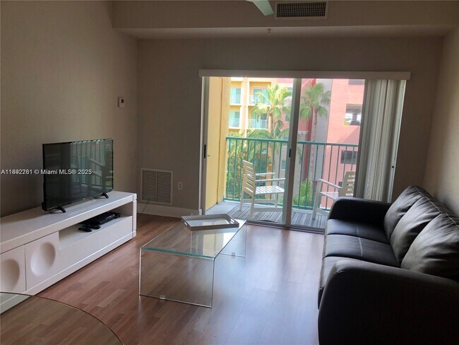 Foto del edificio - 6001 SW 70th St