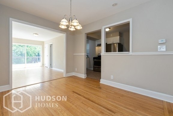 Building Photo - 595 Linden Ave