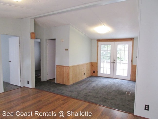 Building Photo - 4366 Ritz Cir