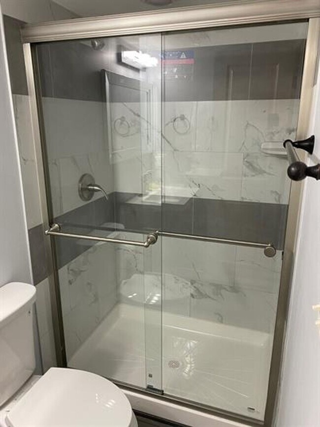 Foto del edificio - 306 N Fremont Ave