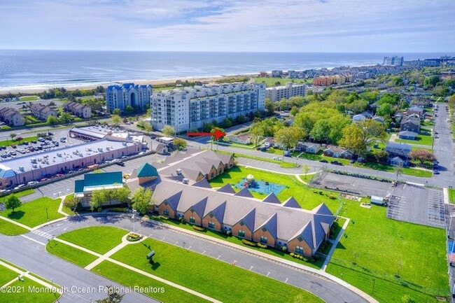 Foto del edificio - 306 Clifton Ave