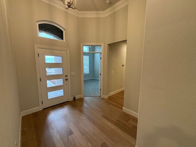 Foto del edificio - Cozy 4 Bedroom/2.5 Bath Home in a Wonderful Neighborhood