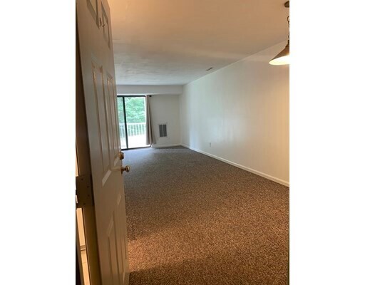Foto principal - 5 Bridgeview Cir