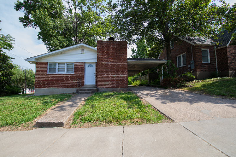 Foto principal - 1326 Dunklin St