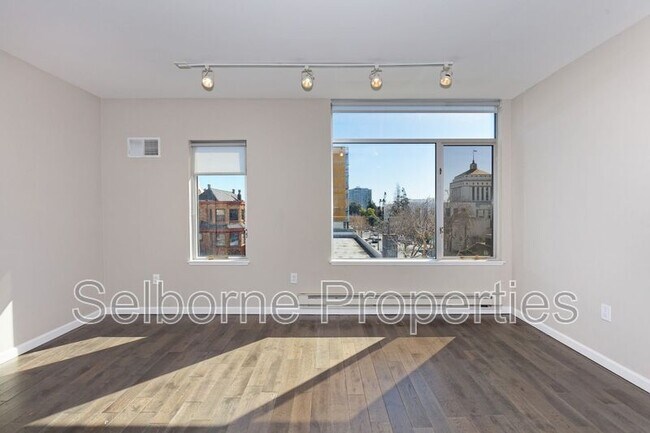 Foto del edificio - 1401 Jackson St