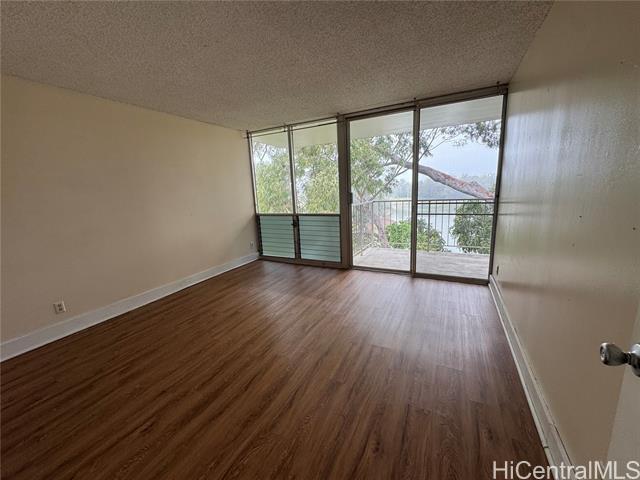 Building Photo - 1600 Wilikina Dr