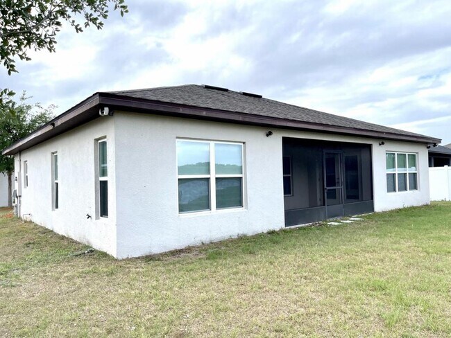 Building Photo - 1611 Town Park Ct