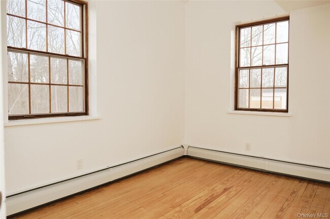 Building Photo - 5728 Third St