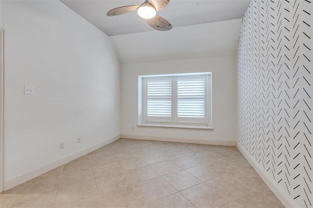 Foto del edificio - 15600 Fire Creek Ln