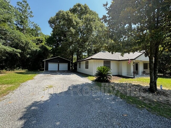 Building Photo - 5376 E Avenida De Golf