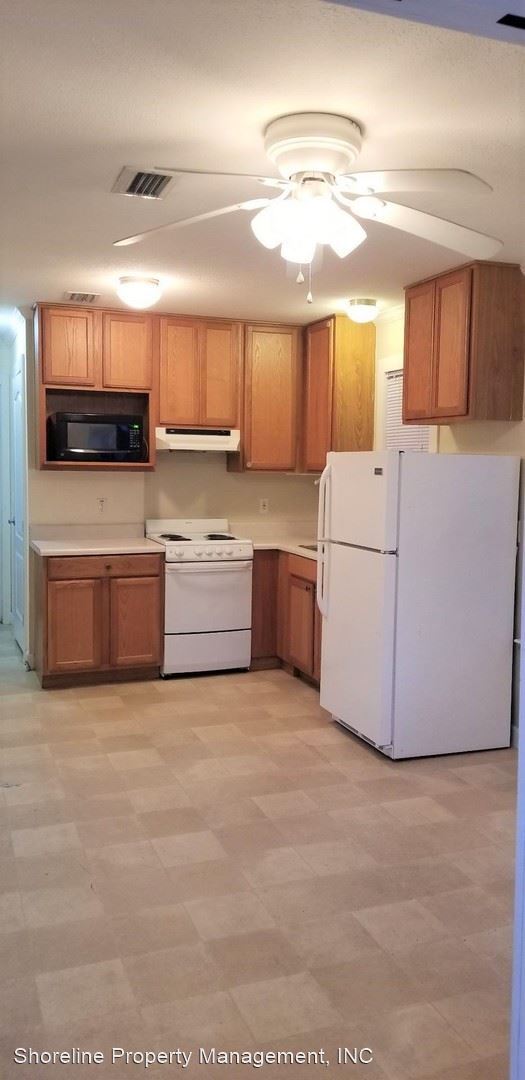 Building Photo - 1 br, 1 bath House - 703 Cottage Square Lane
