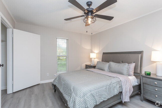 2BR, 1.5BA - 990SF - Master Bedroom - Magnolia Crossing