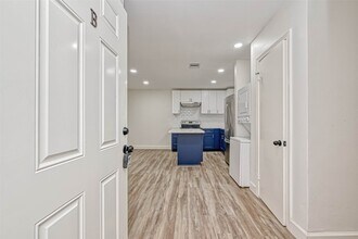 Building Photo - 5609 Denmark St