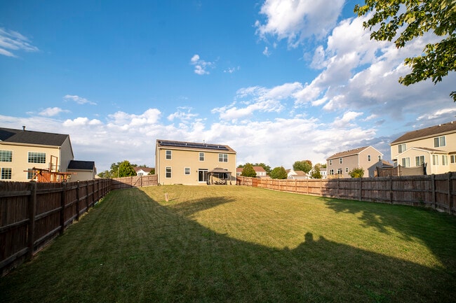 Building Photo - 442 Windett Ridge Rd