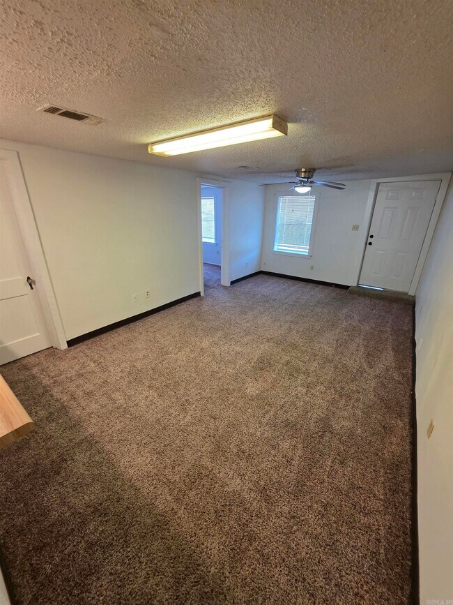 Foto del edificio - 5101 B B Cir