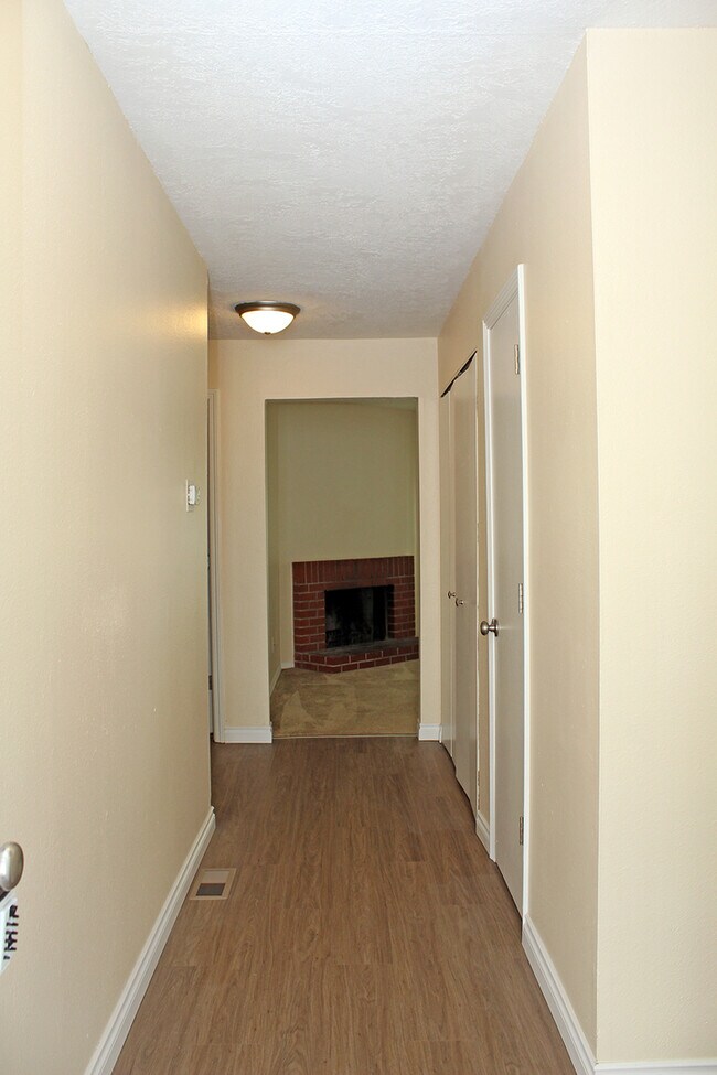 Foto del edificio - 3805-3805 SE Cesar Estrada Chavez Blvd
