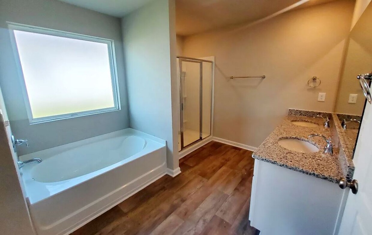 Foto del edificio - 3BD/2BTH Daphne, AL.