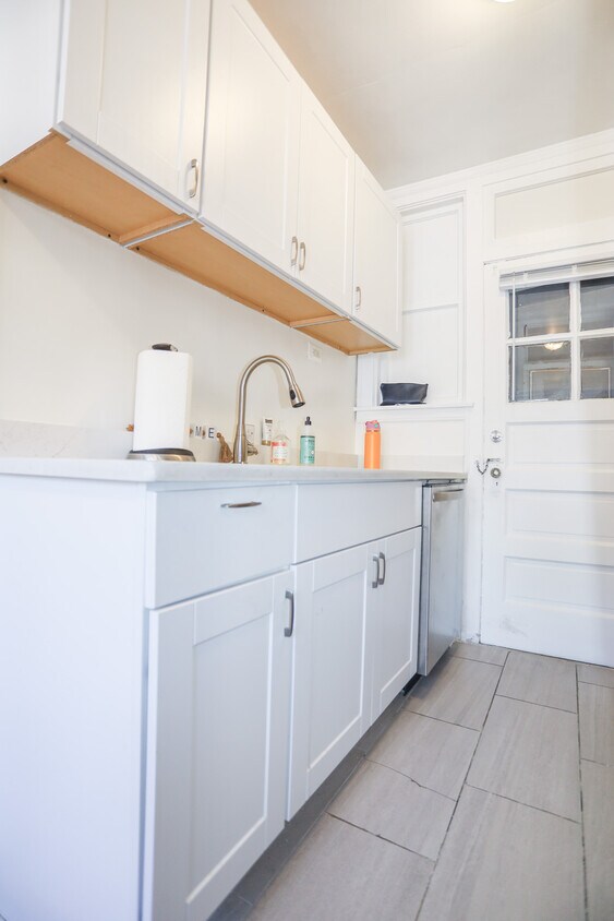 Foto principal - 5051 N Glenwood Ave
