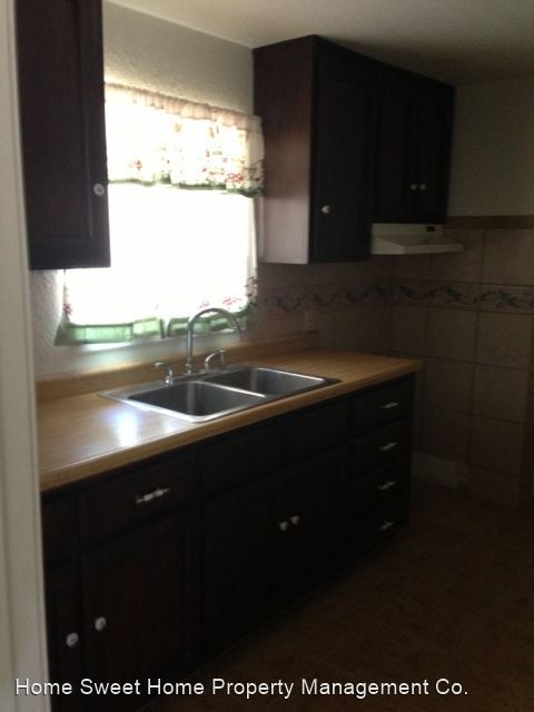 Foto del edificio - 2 br, 1 bath House - 480 West Ave.