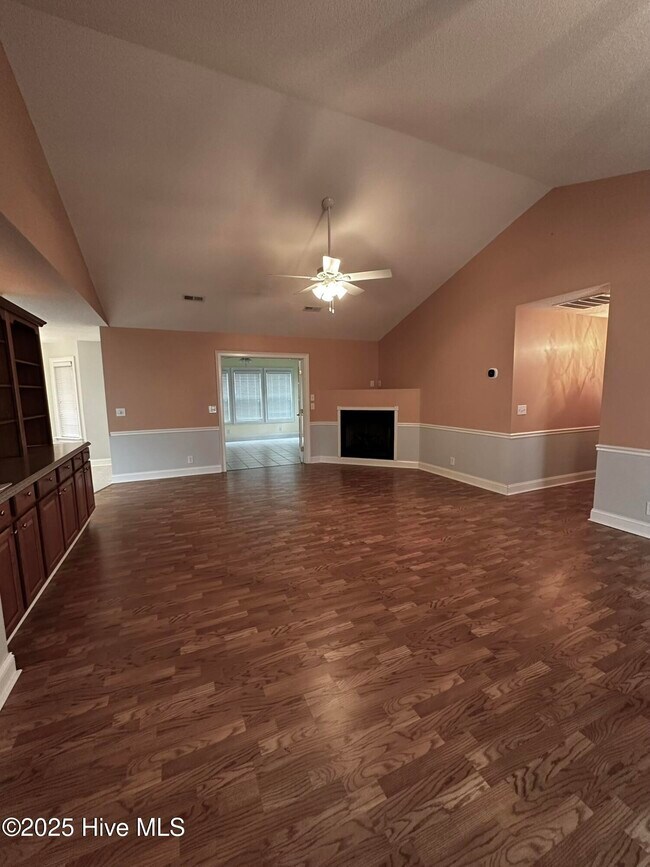 Foto del edificio - 9155 Oak Ridge Plantation Dr SW