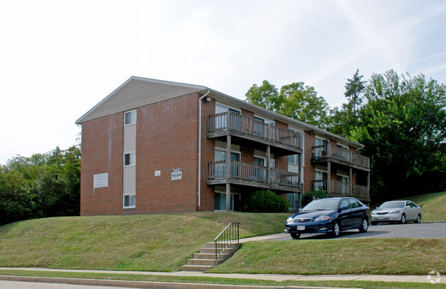 Hazelcrest Apartments