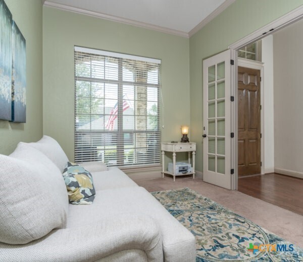 Building Photo - 1605 Naranjo Dr