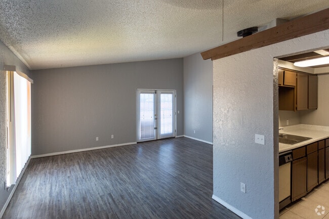 1 BR 1 BA 725 SF - 16BELLEISLE