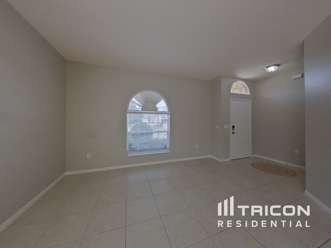 Building Photo - 3851 Andover Cay Blvd