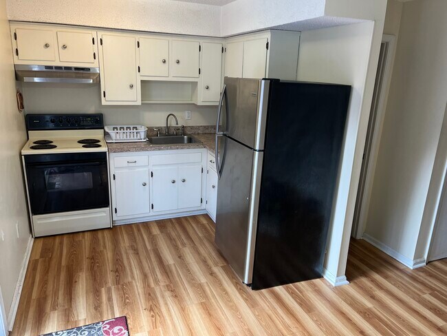 Cocina - 82 Rhoda Ln