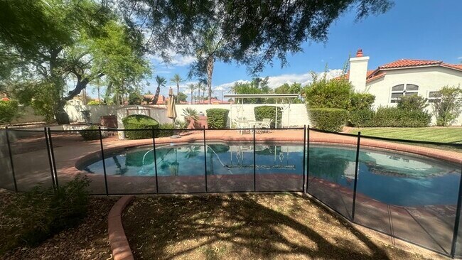 Building Photo - Marshall Ranch w/ solar, pool and garage