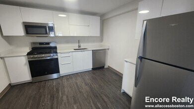 Building Photo - 8 Darling St