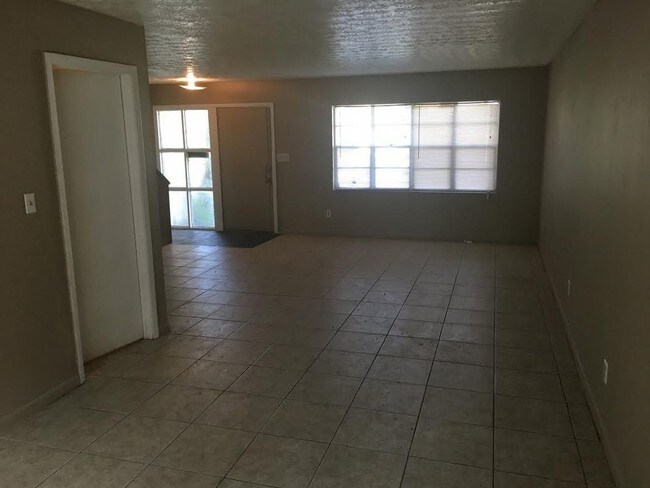 Building Photo - 6155 Tuscony Cir