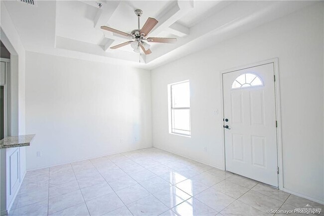 Foto del edificio - 2204 Dallas Ave