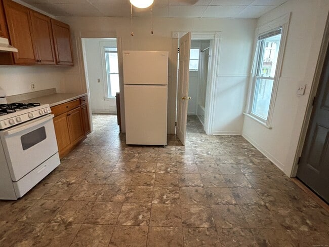 Foto del edificio - 184 Hoffman St