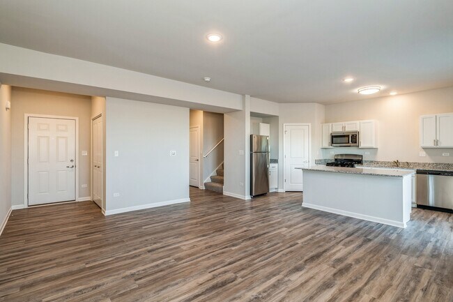 Building Photo - 1178 Brian Ct E