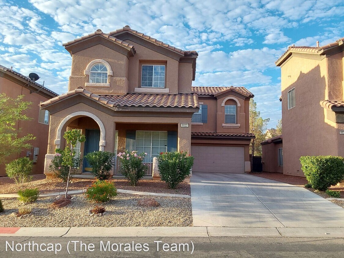 Primary Photo - 4 br, 2.5 bath House - 6023 Fidenza Ave