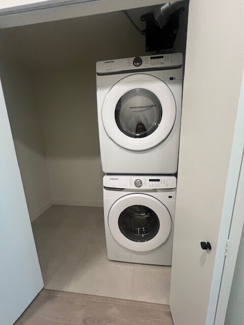 Photo principale - 13238 105 Av
