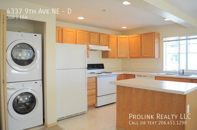 Foto del edificio - 4337 9th Ave NE