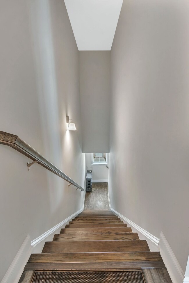 Foto del edificio - 2052 Sunflower Dr