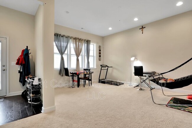 Building Photo - 3516 Flatwoods Dr