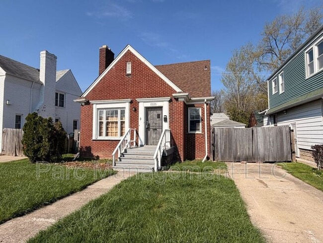 Building Photo - 10116 Outer Dr W